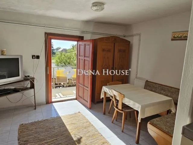 Eladó ház Nagyharsány 209 nm