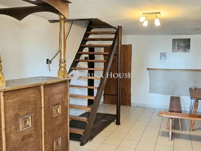 Eladó ház Nagyharsány 209 nm