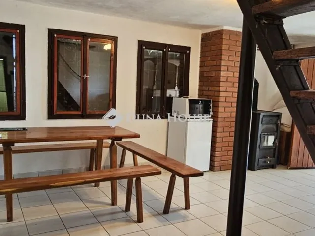 Eladó ház Nagyharsány 209 nm