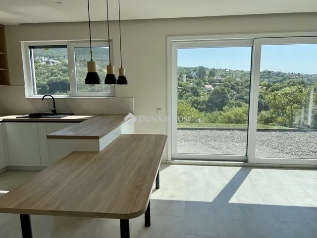 Eladó ház Pécs 146 nm