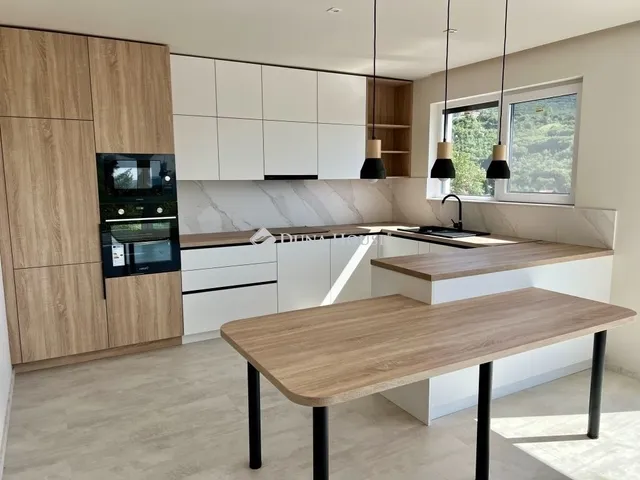 Eladó ház Pécs 146 nm