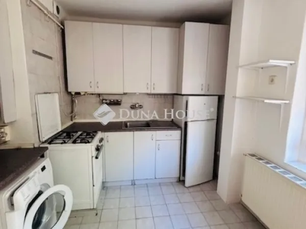 Eladó lakás Pécs, Mecsekoldal 58 nm