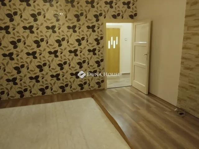 Eladó lakás Pécs 60 nm