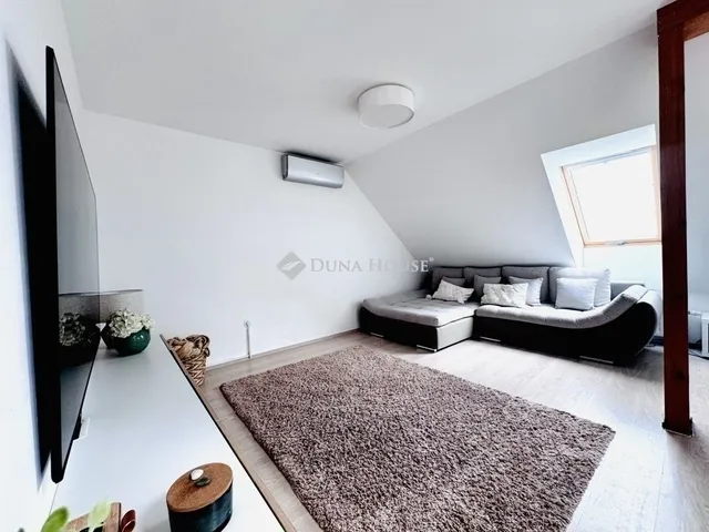 Eladó lakás Pécs, Patacs 116 nm