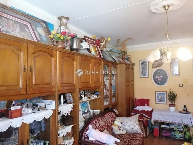 Eladó lakás Pécs, Kertváros 59 nm