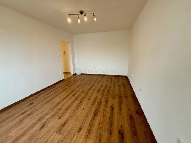 Eladó lakás Pécs, Kertváros 57 nm