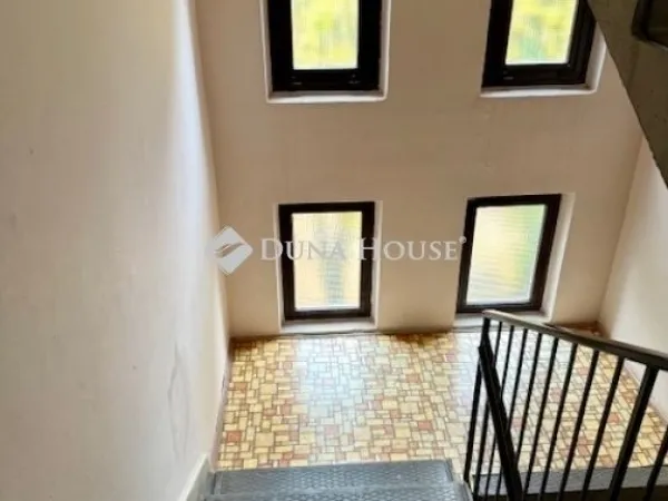 Eladó lakás Pécs, Kertváros 57 nm