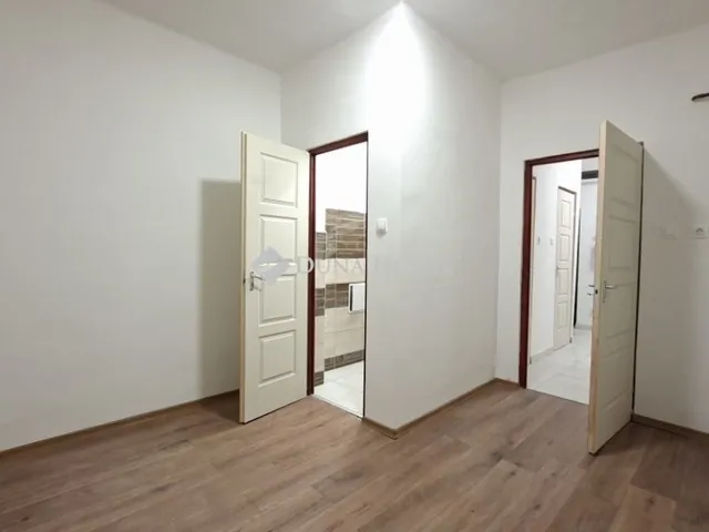 Eladó lakás Komló 51 nm