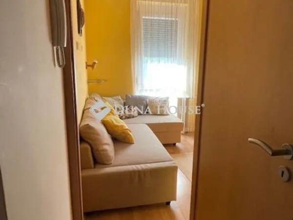 Eladó lakás Pécs 67 nm