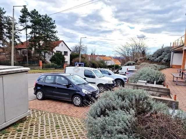 Kiadó kereskedelmi és ipari ingatlan Pécs 62 nm