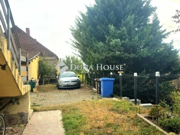 Eladó lakás Pécs, Ledina 76 nm