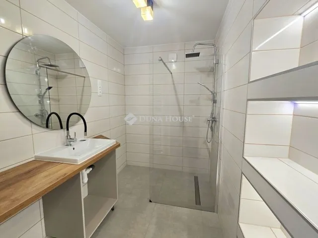 Eladó lakás Pécs, Belváros 57 nm