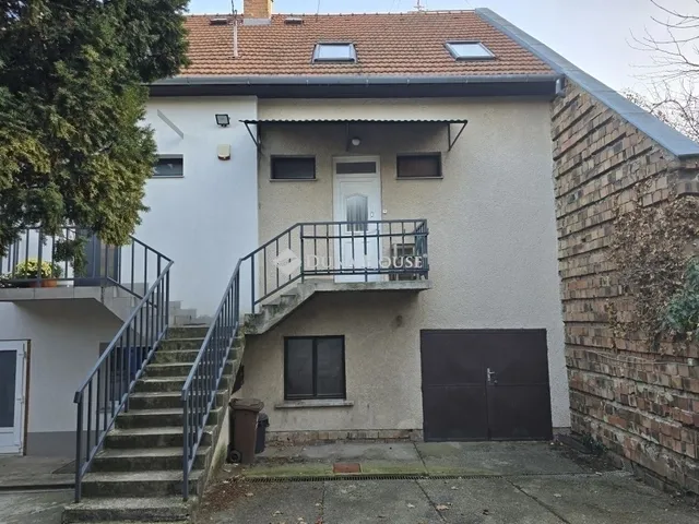 Eladó ház Pécs, Egyetemváros 150 nm