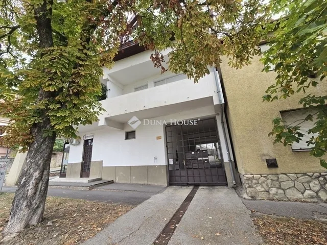 Eladó lakás Pécs, Belváros 100 nm