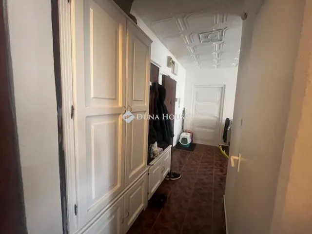 Eladó lakás Pécs, Kertváros 57 nm