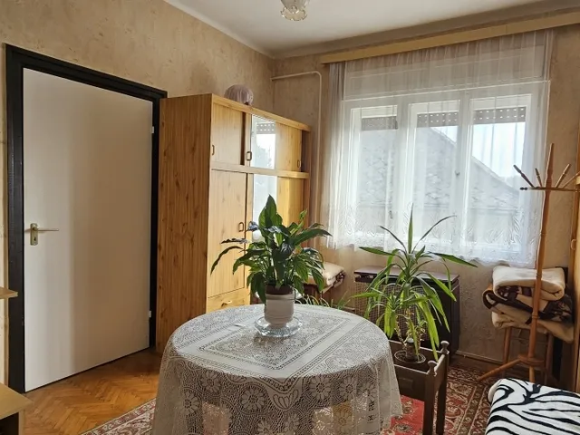 Eladó ház Bogád 179 nm