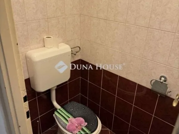 Eladó lakás Pécs, Uránváros 60 nm