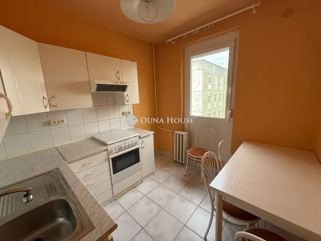 Eladó lakás Pécs, Kertváros 50 nm