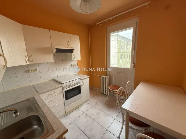 Eladó lakás Pécs, Kertváros 50 nm