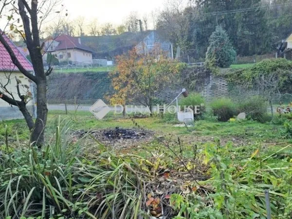 Eladó ház Gyód 75 nm