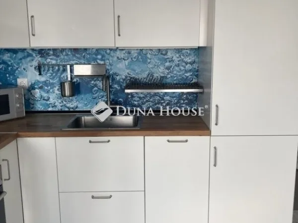 Eladó lakás Pécs, Egyetemváros 57 nm