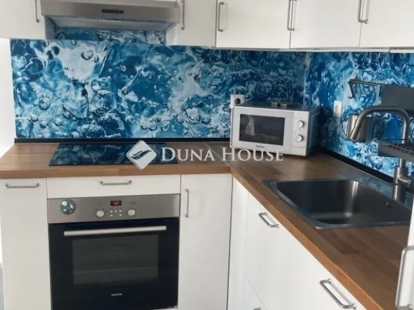 Eladó lakás Pécs, Egyetemváros 57 nm