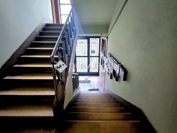 Eladó lakás Pécs, Belváros 21 nm