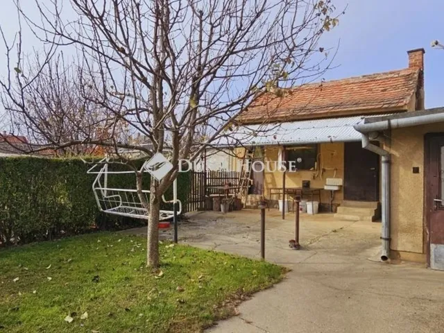 Eladó ház Bogád 179 nm