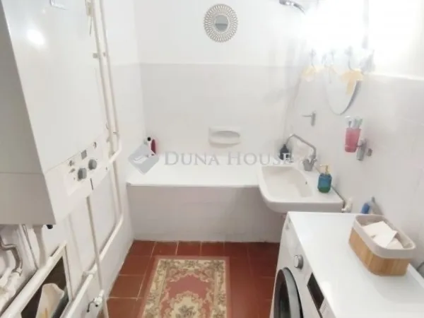 Eladó lakás Pécs, Belváros 108 nm