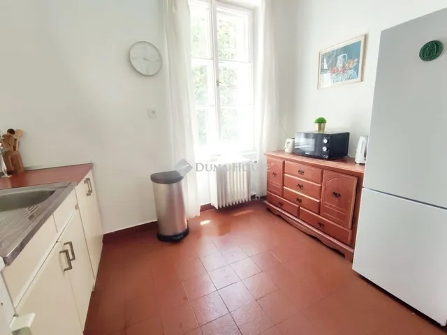 Eladó lakás Pécs, Belváros 108 nm