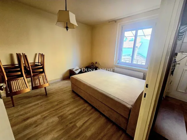 Kiadó lakás Pécs, Belváros 57 nm