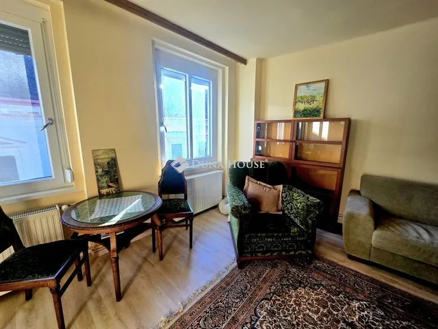 Kiadó lakás Pécs, Belváros 57 nm