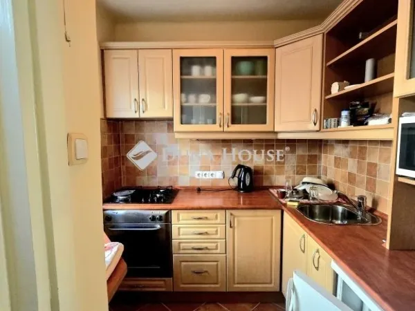 Kiadó lakás Pécs, Belváros 57 nm