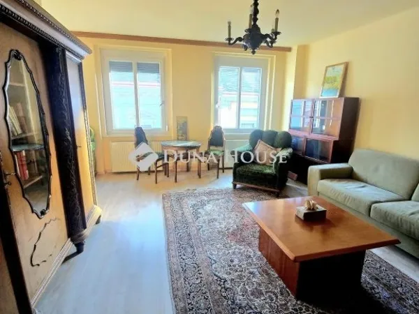 Kiadó lakás Pécs, Belváros 57 nm