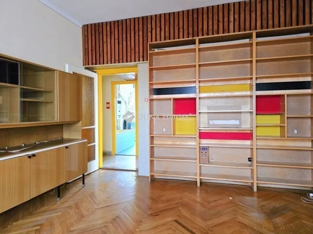 Eladó lakás Pécs, Uránváros 55 nm