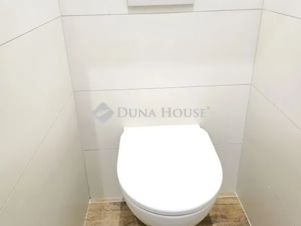 Eladó lakás Pécs, Uránváros 55 nm