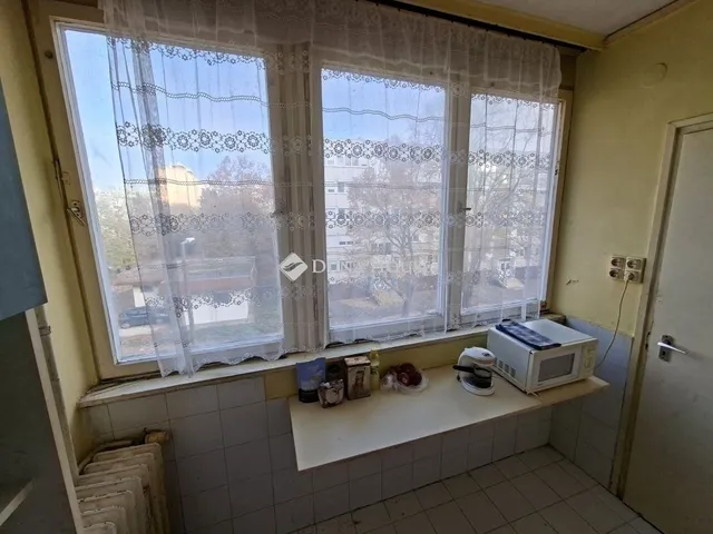 Eladó lakás Pécs, Kertváros 58 nm