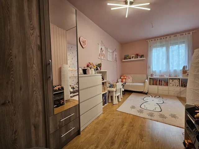 Eladó lakás Pécs, Kertváros 64 nm