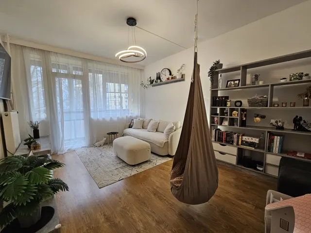 Eladó lakás Pécs, Kertváros 64 nm