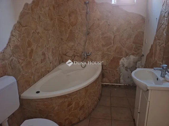 Eladó ház Bicsérd 106 nm