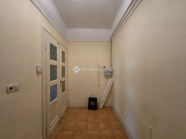 Eladó lakás Pécs, Belváros 138 nm