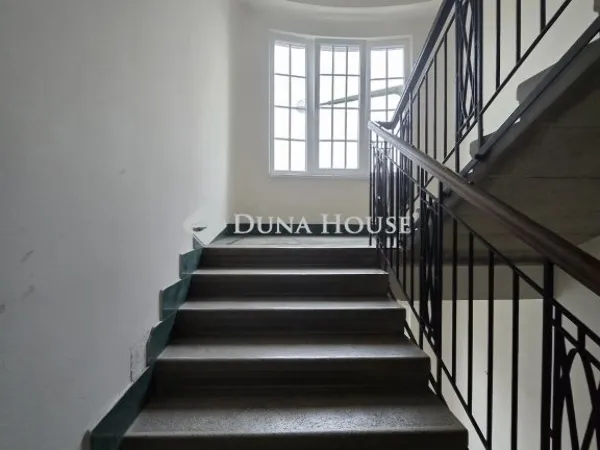 Eladó lakás Pécs, Belváros 138 nm