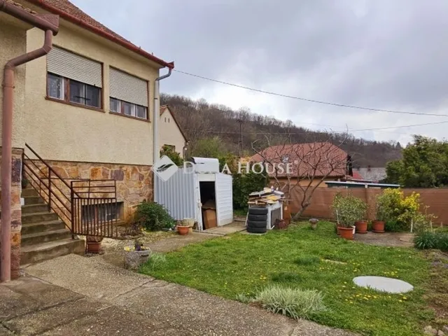 Eladó ház Pécs, Deindol 100 nm