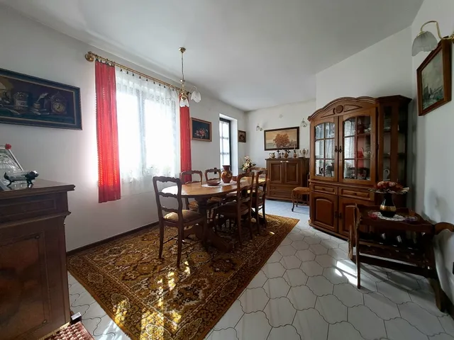 Eladó ház Bóly 250 nm