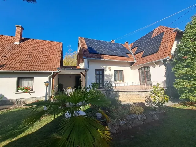 Eladó ház Bóly 250 nm