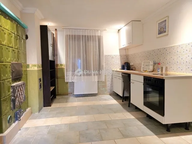 Eladó ház Orfű 300 nm