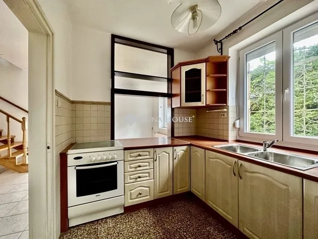 Eladó ház Pécs, Mecsekoldal 200 nm