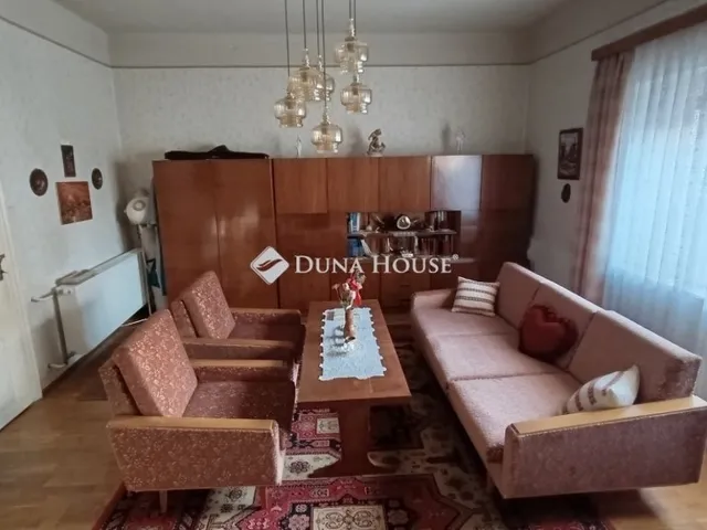 Eladó lakás Mohács 115 nm