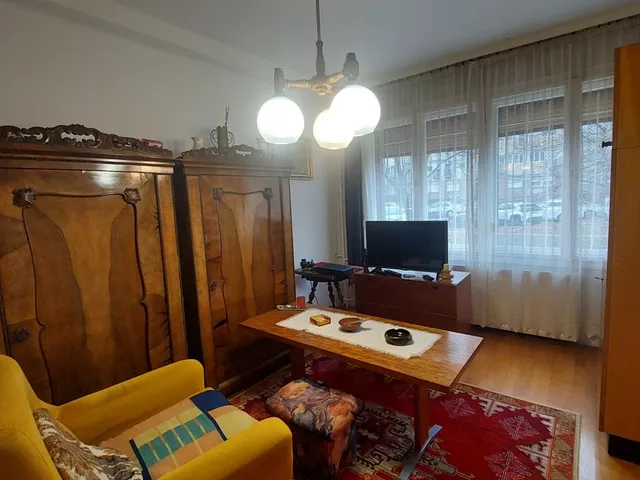 Eladó lakás Pécs, Uránváros 61 nm