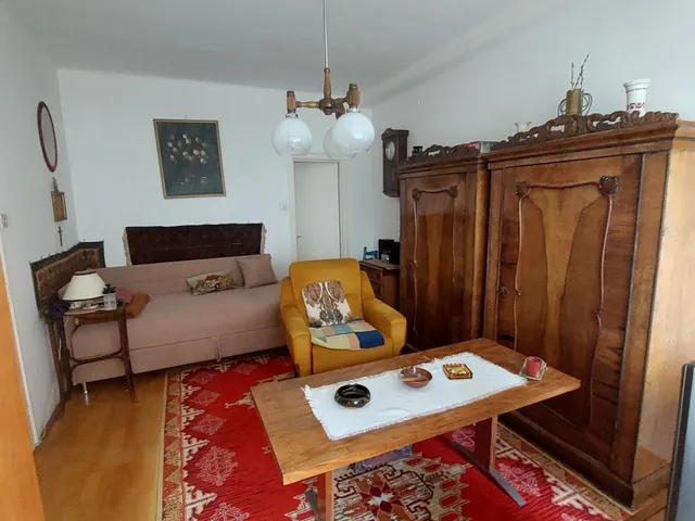 Eladó lakás Pécs, Uránváros 61 nm